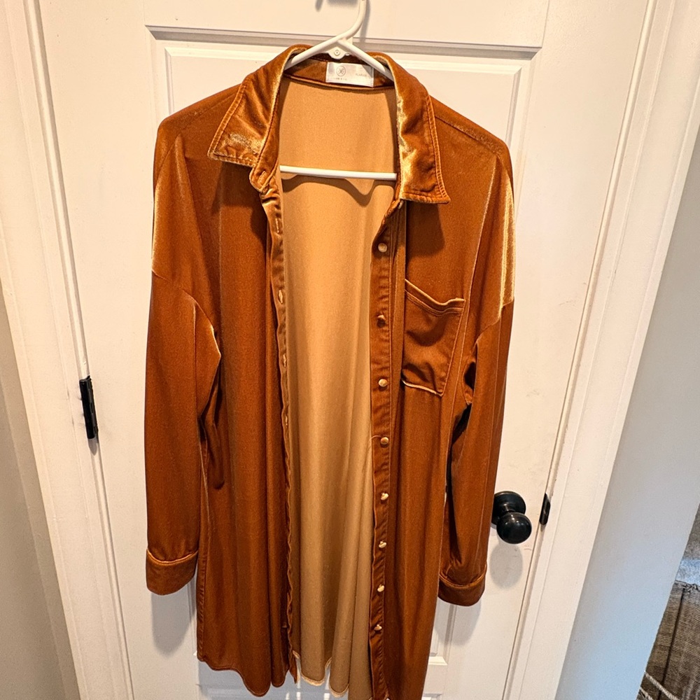 Luxurious Satin Shirt Dress in Rich Gold